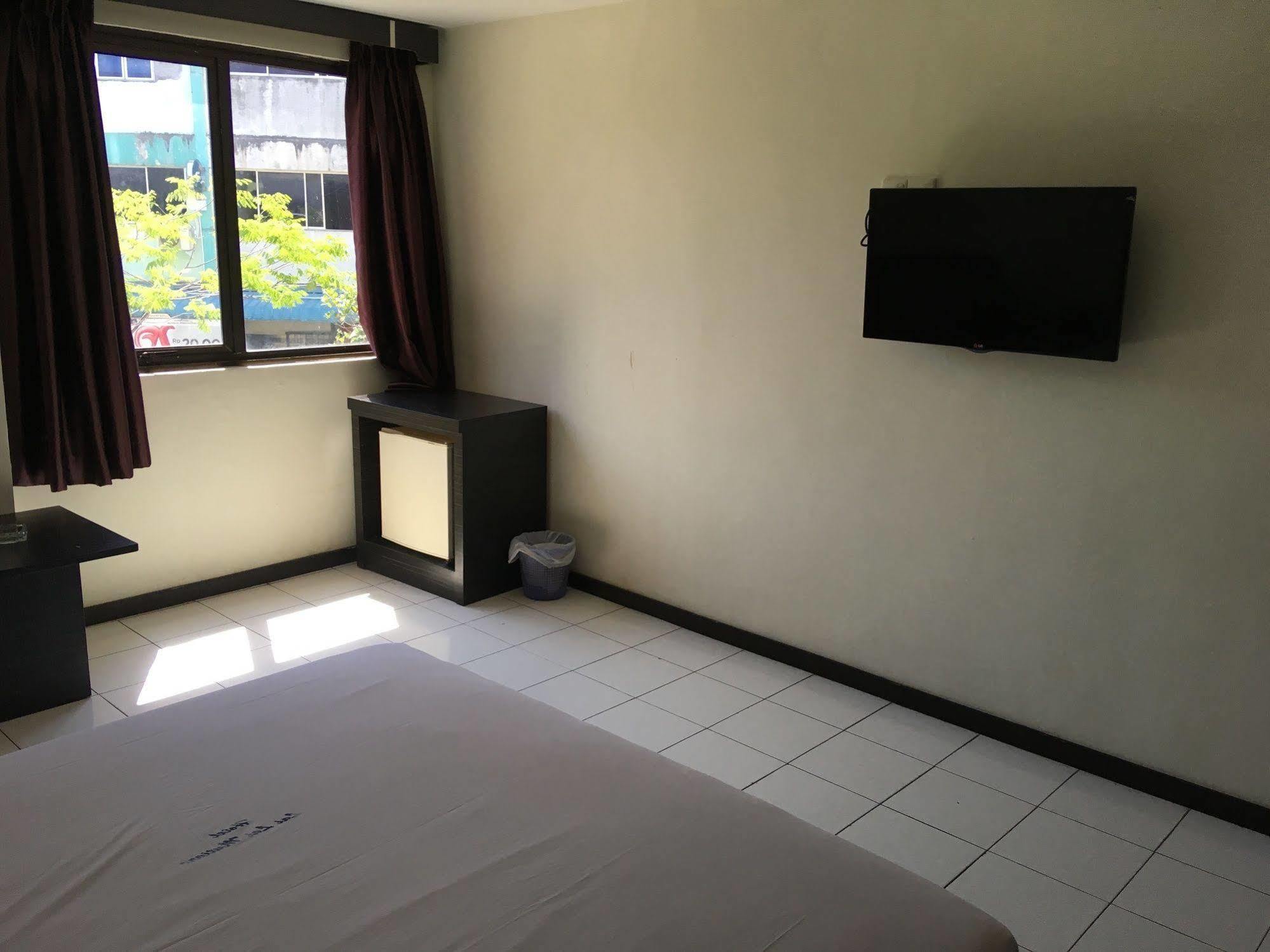 Lai Lai Mutiara Hotel Batam Exterior foto